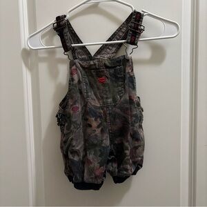 Girlie Gear Baby Camo Overalls 6-9 Months Hunting Outdoors Ruffle Butt